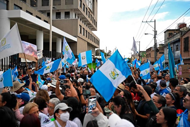 Guatemala high court temporarily blocks latest election challenge