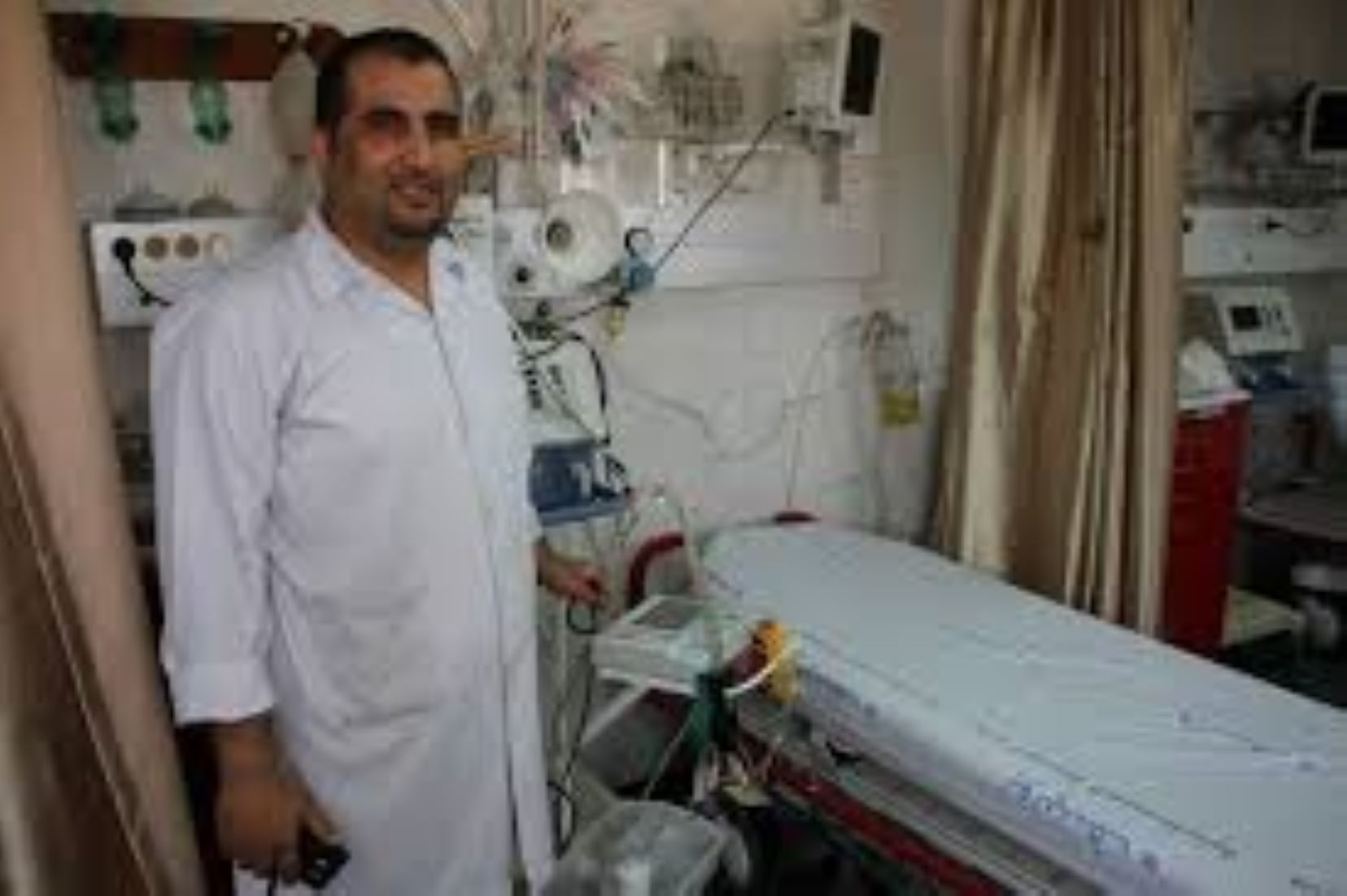 Gaza’s 9,000 Cancer Patients Suffer From Medicine Shortages: Health Official