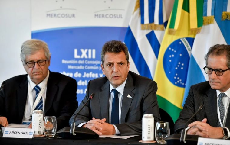 Argentina insists on local currency agreements within Mercosur