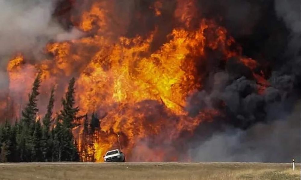 Canada: Wildfires ‘off the charts’ as temperatures climb