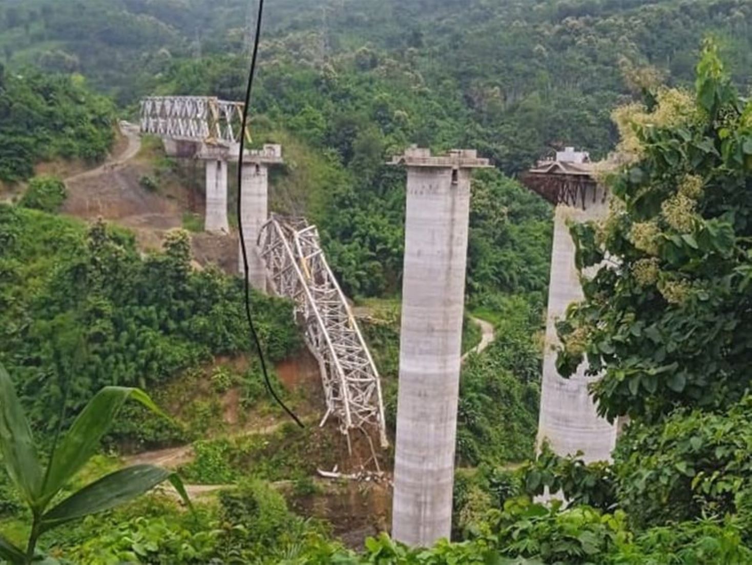 17 Workers Killed As Under-Construction Railway Bridge Collapses In India’s Mizoram