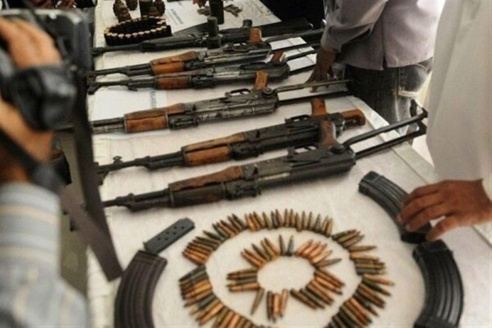 Security Forces Seized Two Smuggled Batches Of Arms, Ammunition In SE Iran