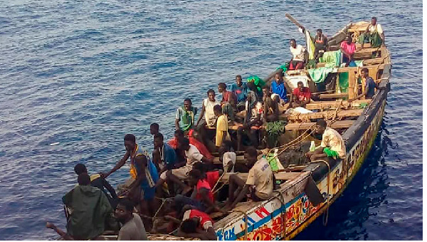 Senegal: 37 migrants rescued from stranded Cape Verde boat return home