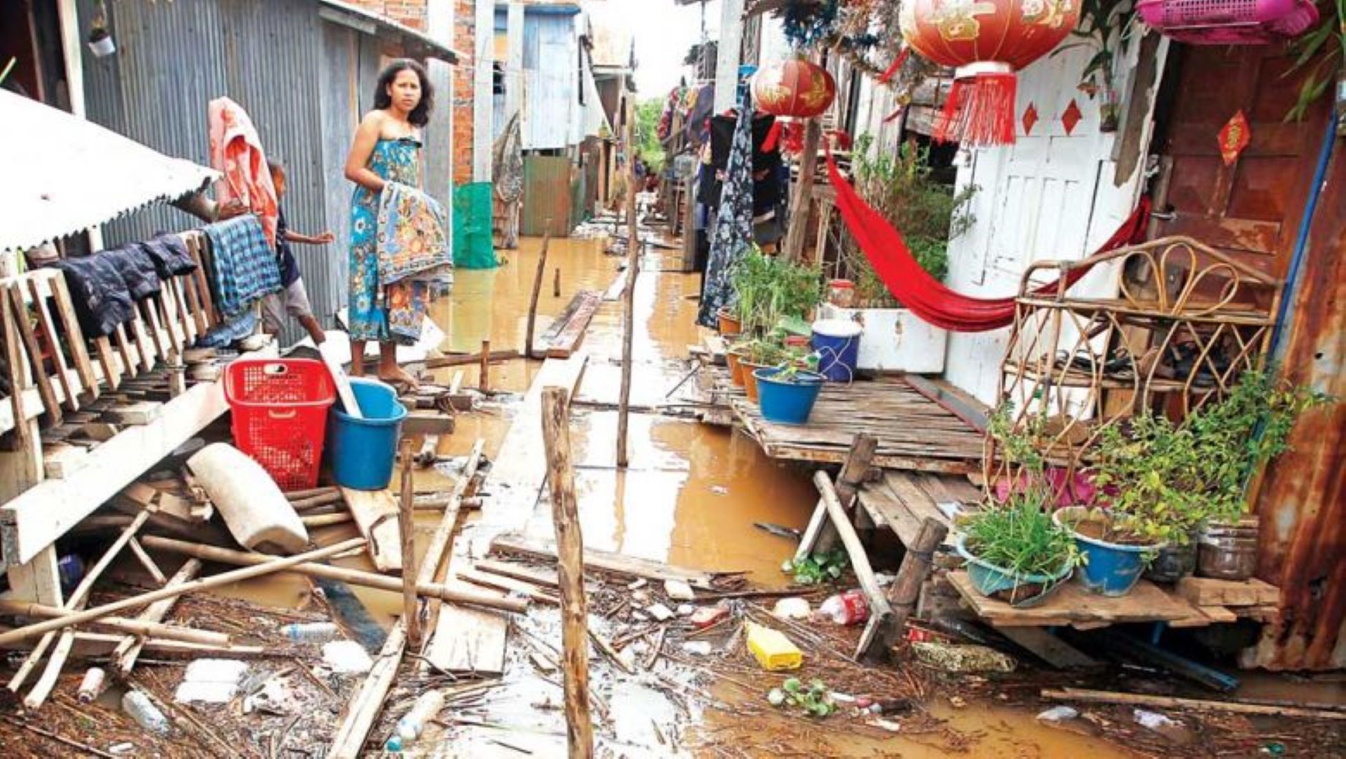 People Living Along Mekong In Laos Warned Of Potential Floods