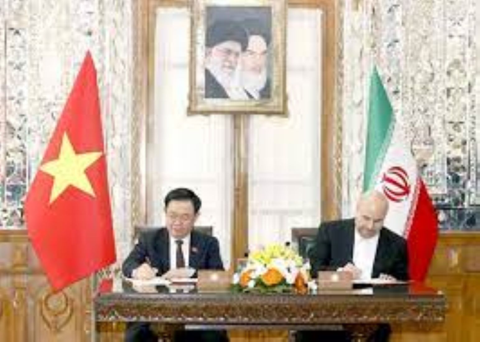 Iran, Vietnam Signed MoU To Promote Parliamentary Cooperation