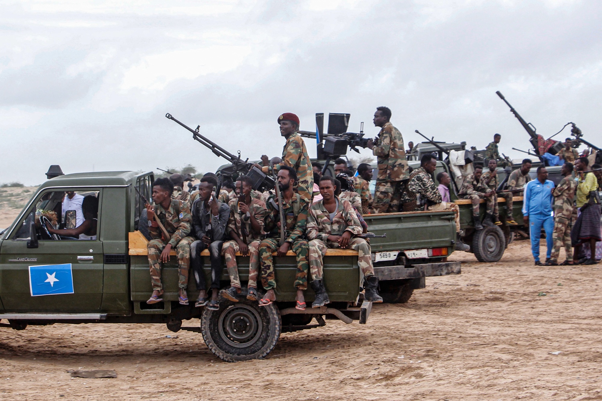 Pro-Somalia militia takes key army base in breakaway Somaliland region