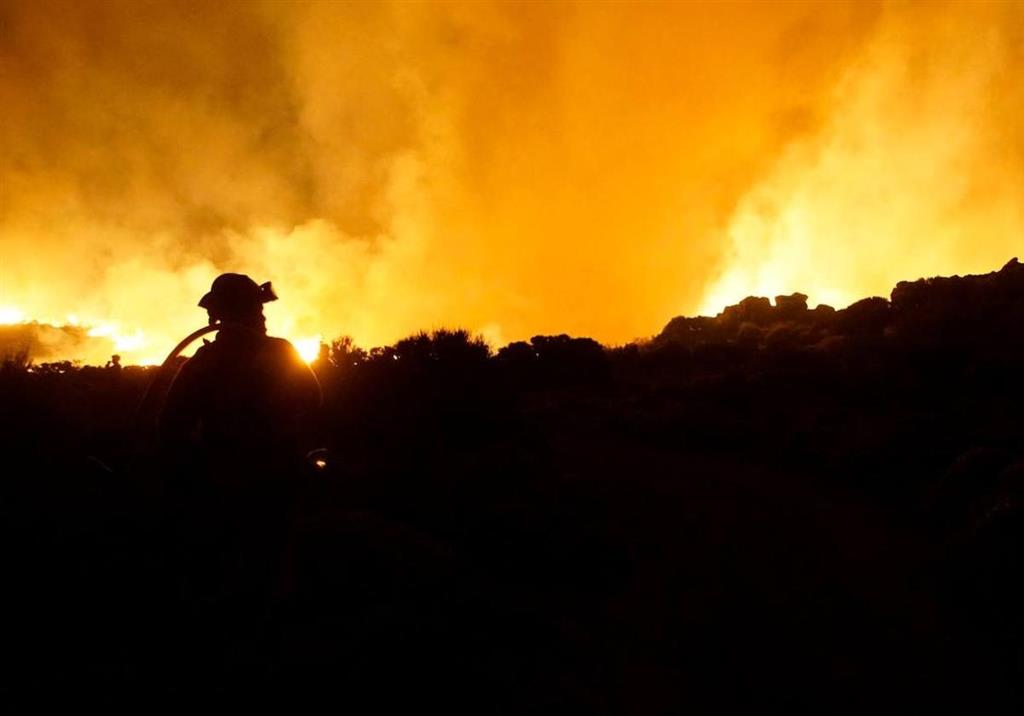 Spain: Government to declare Tenerife a disaster zone due to fires