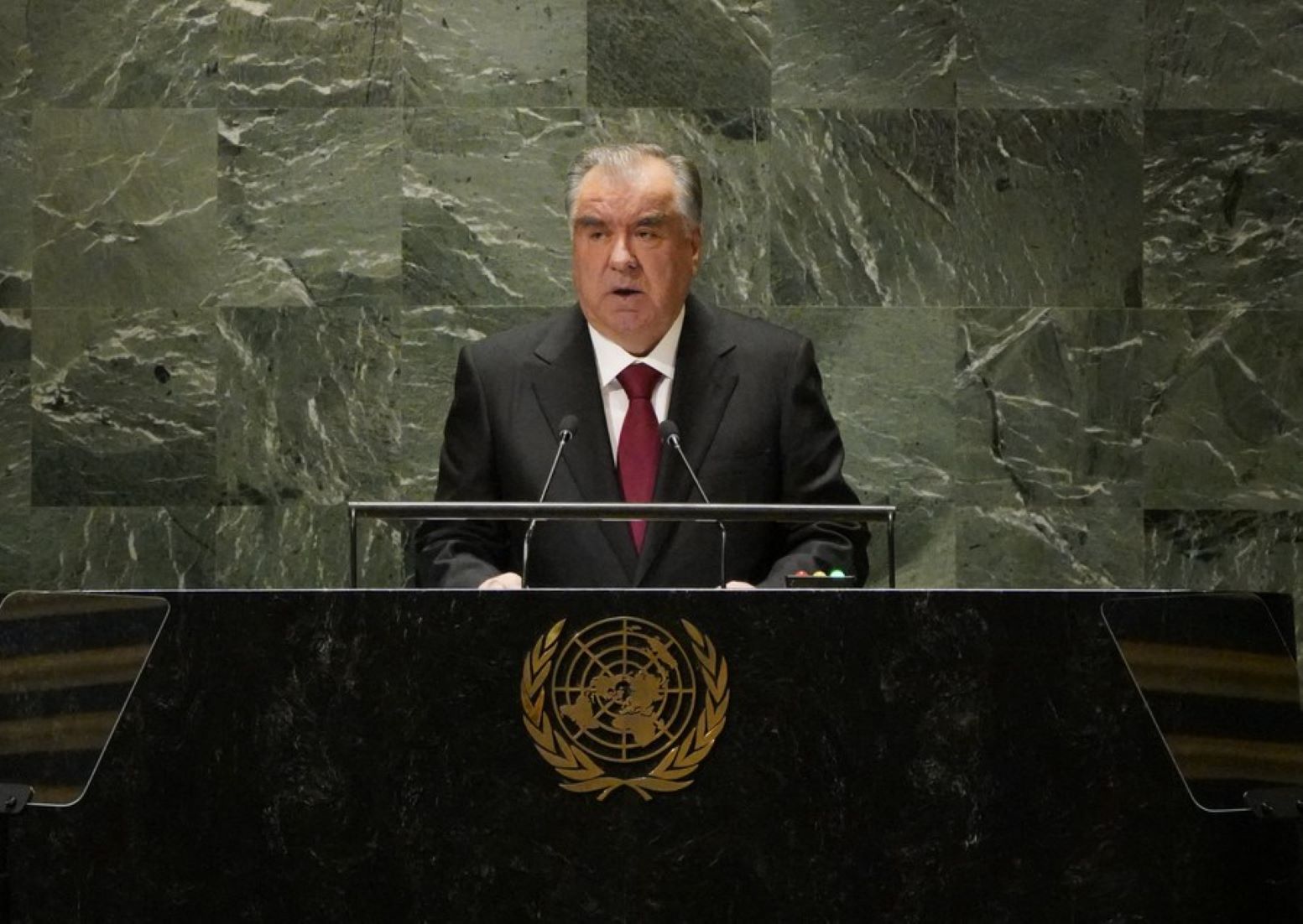 Tajik President Calls For More Int’l Aid For Afghanistan