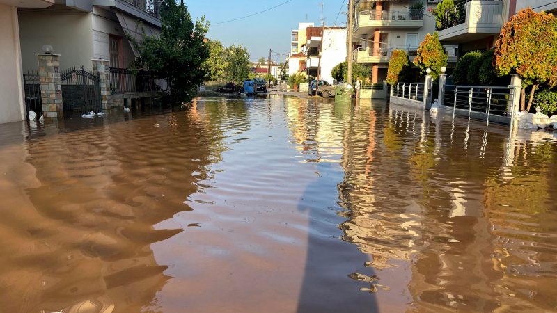 Storm Daniel: Greece says to seek EU aid after deadly floods