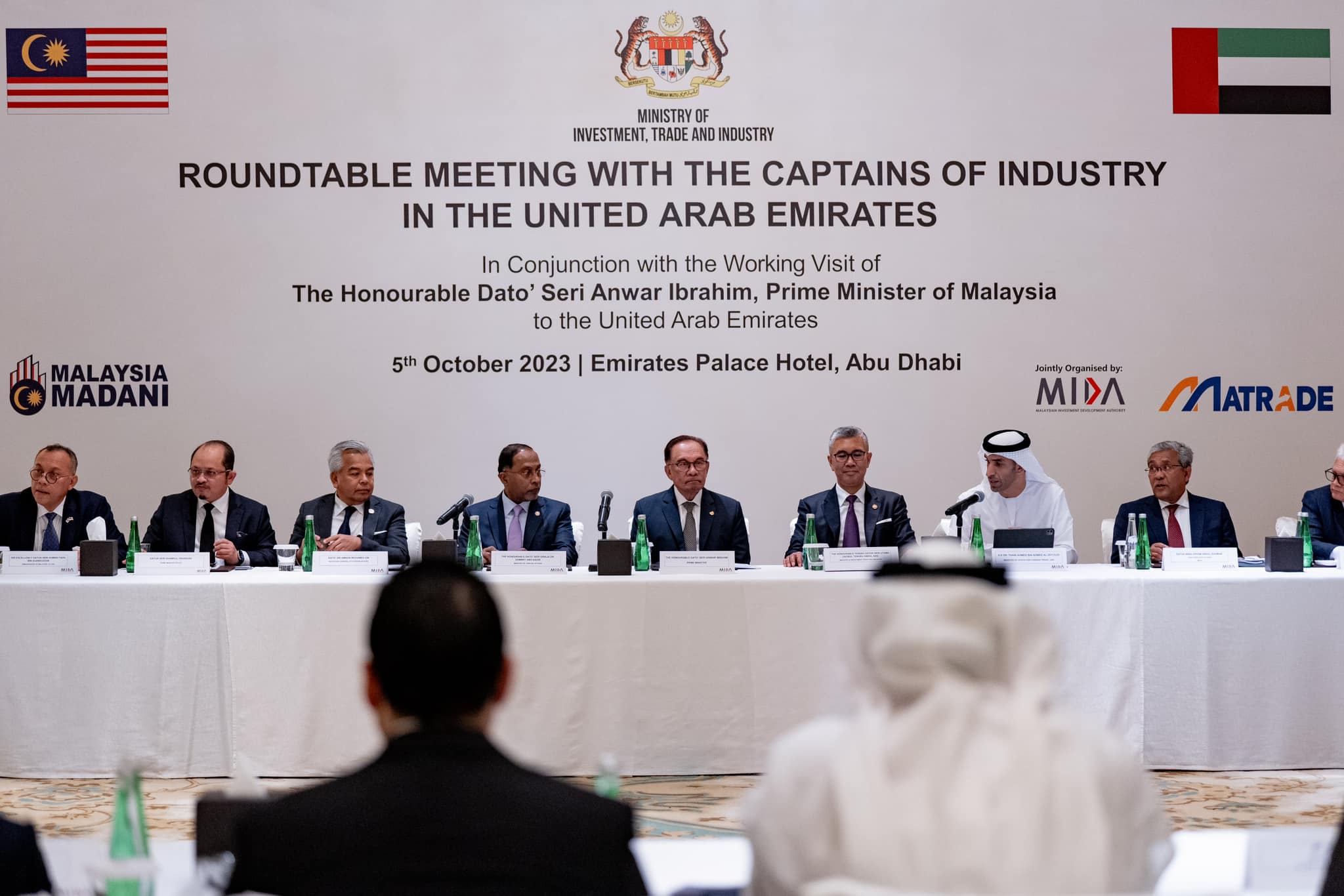 Vast opportunities for Malaysia, UAE in trade, investments