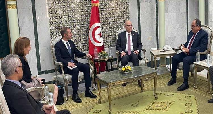 Tunisian FM, French envoy discuss Libya’s situation