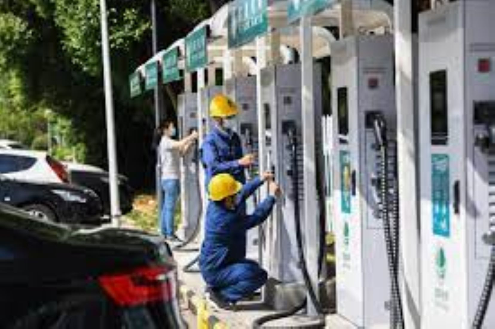 Japan Doubles Target For EV Charger Instalments