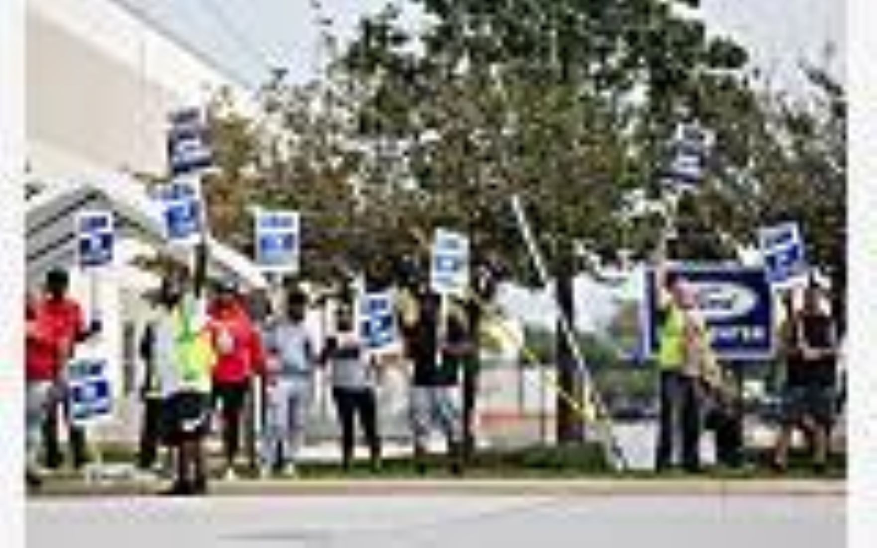 Roundup: Ford Makes New Offer As Auto Strike Enters 19th Day