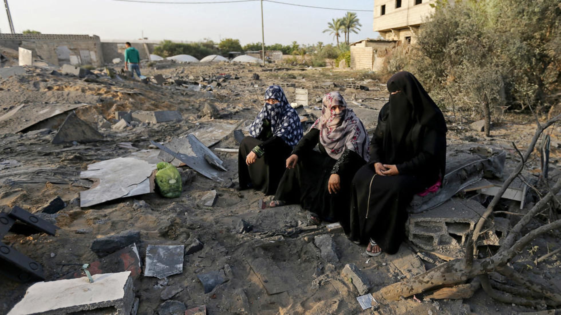 Hamas-Israel Truce Takes Effect