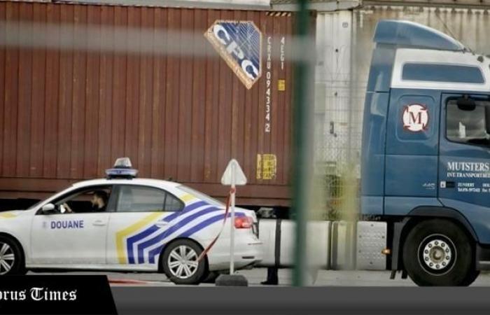 Belgian police seized 700 kg of cocaine