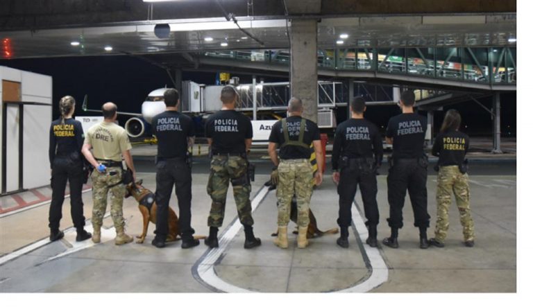 Brazil’s police officers protest for wage reform