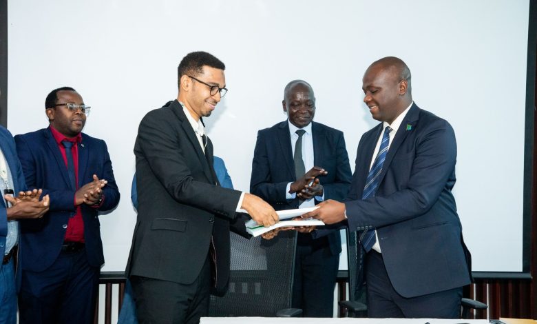 Tanzania: Government inks 43.3bn/- pact to connect  over 660 institutions