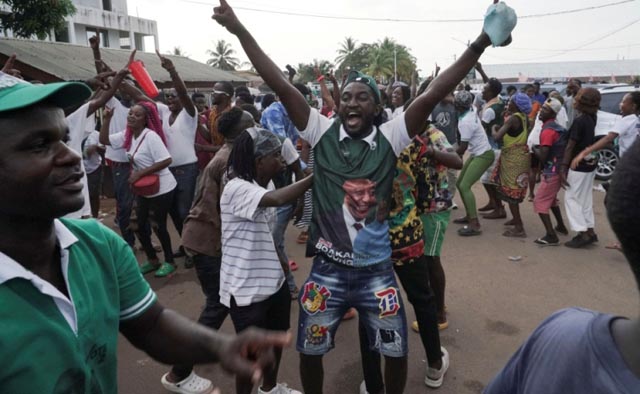 Liberia: Car rams supporters of Pres-elect Boakai, injuring at least 16