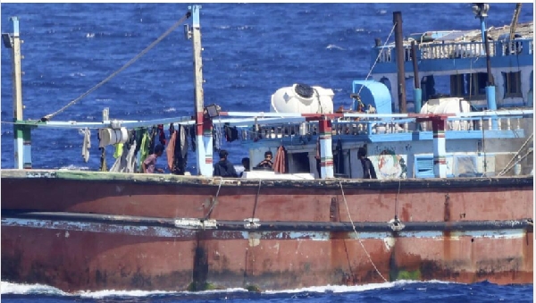 Fishermen held by pirates off Somalia coast freed; 3 pirates captured