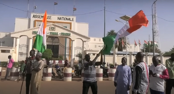 Ecowas: Nigeria rebukes states for quitting regional bloc