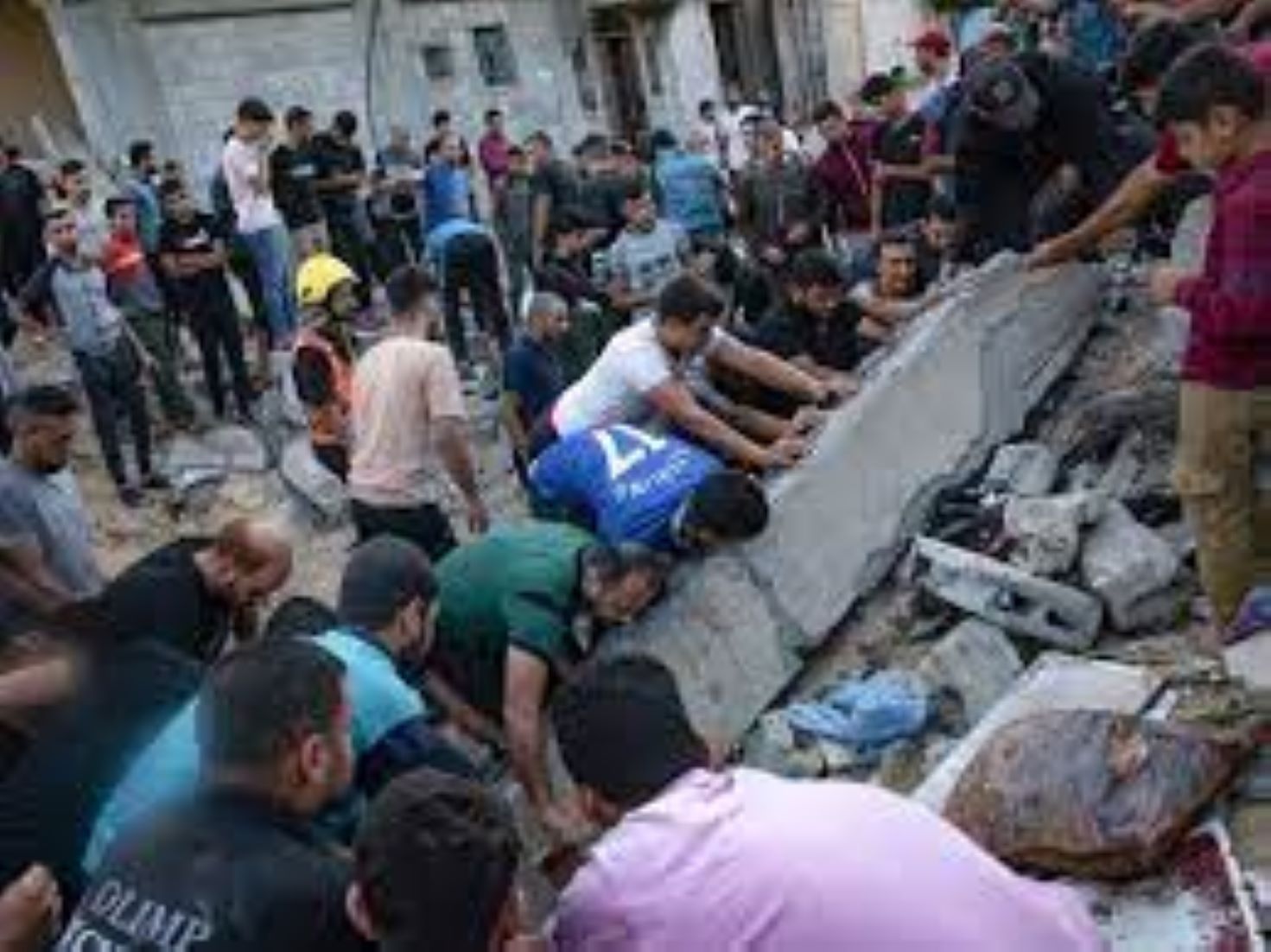 Hamas Accuses Israel Of Paralysing Hospitals In Khan Younis: Death Toll Rises To 25,900