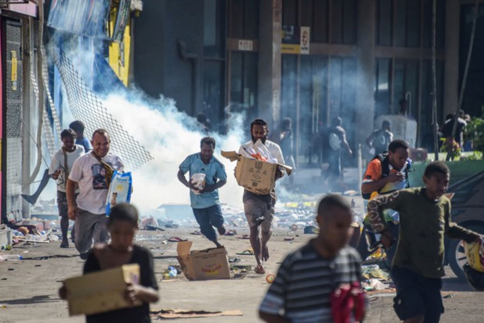 Several Dead In Papua New Guinea After Unrest, Looting Hit Main Cities