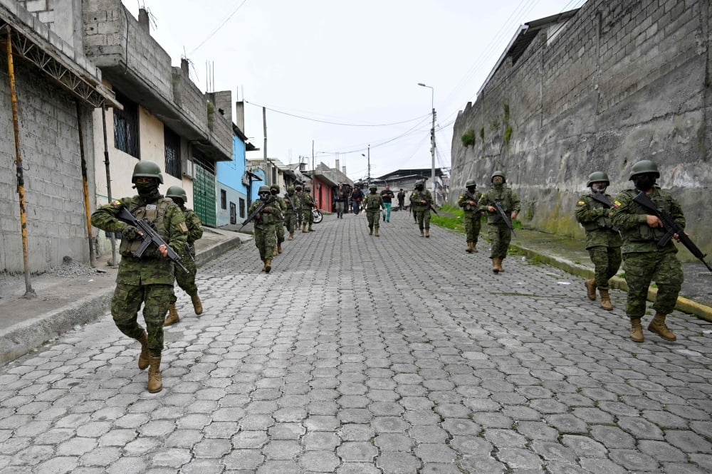 Ecuador: Five inmates escape in new prison break; two recaptured