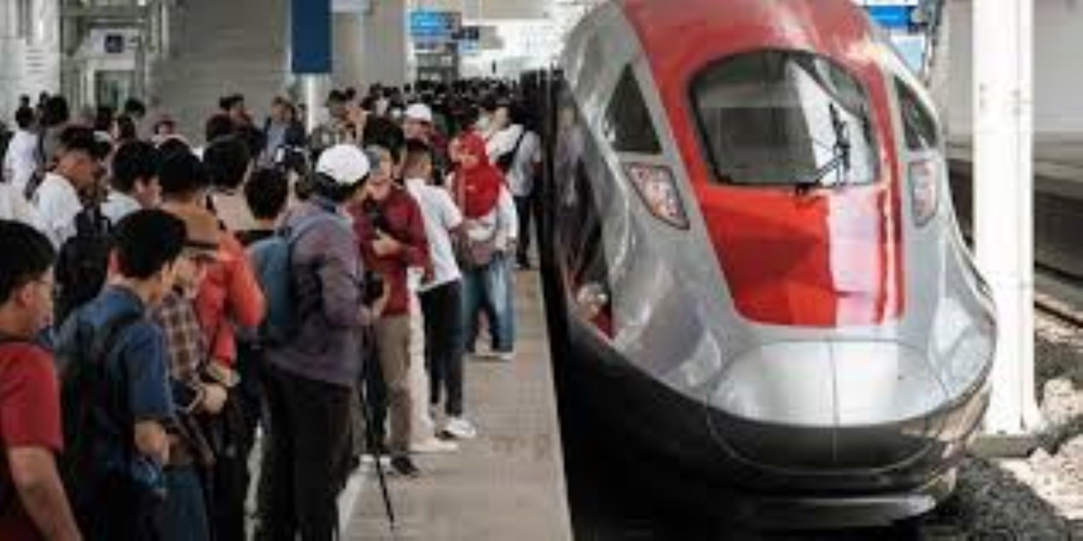 Jakarta-Bandung High-Speed Railway Marked 100 Days Of Operation With 1.45 Million Passengers Transported