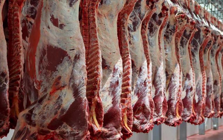 Argentina lifts restrictions on beef exports