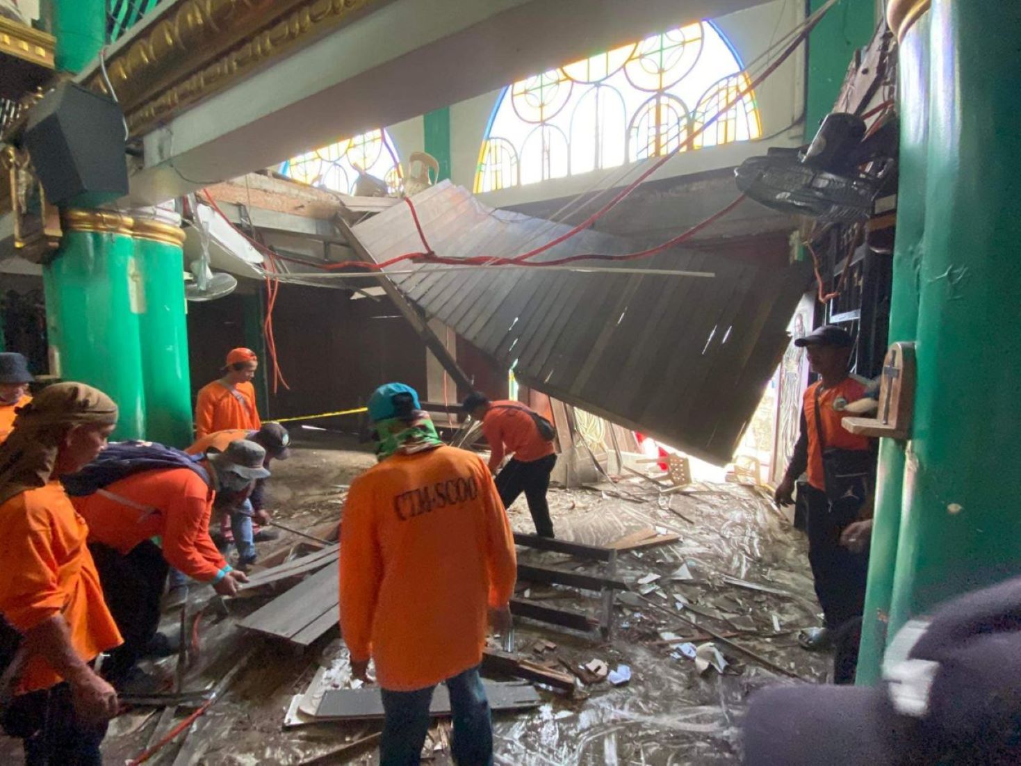 Church Floor Collapse Killed One, Injured Over 50 In Philippines