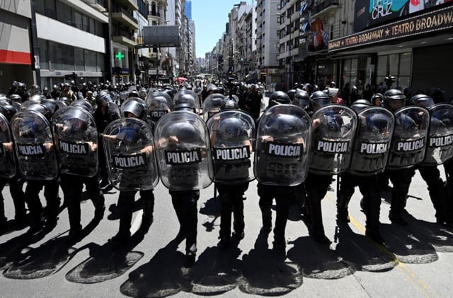 Argentine police battle protesters opposed to sweeping reform bill