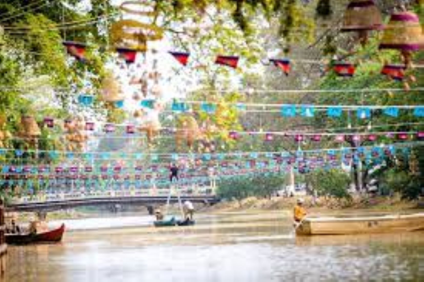 Cambodian PM Presided Over Opening Ceremony Of 8th River Festival In Siem Reap