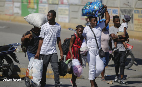 Haiti: 53,000 people flee Port-au-Prince in three weeks of gang violence – UN