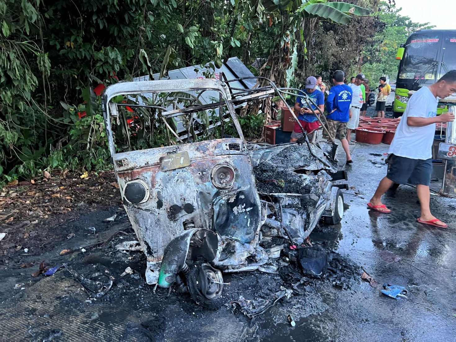 Five Dead, Four Injured In Three-Vehicle Crash In Philippines