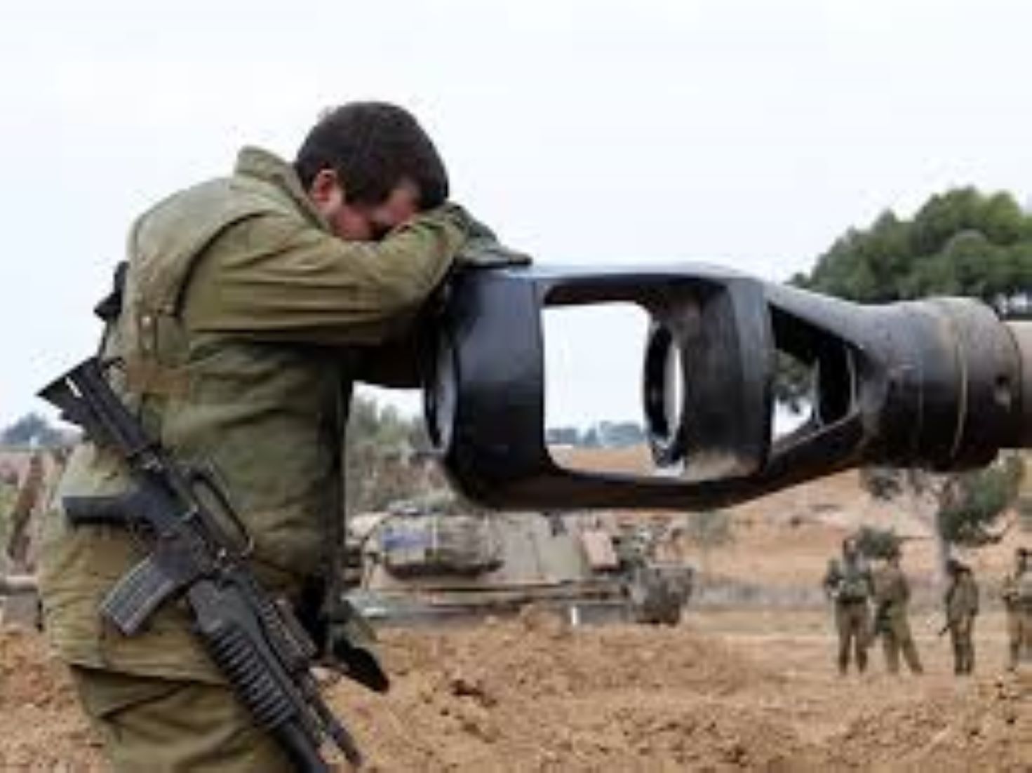 Five Israeli Soldiers Killed, Seven Injured In Gaza By Errant Israeli Tank Shelling