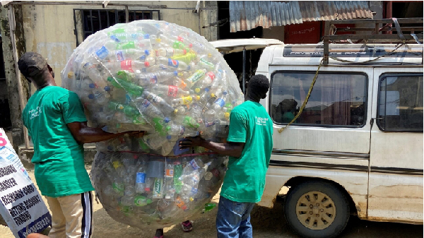 Nigeria declares ban on single-plastics use in state offices