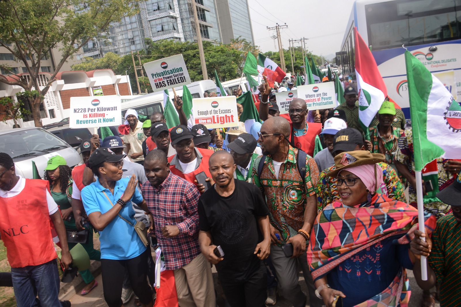 Nigeria: Labour unions to begin indefinite strike over minimum wage from Monday