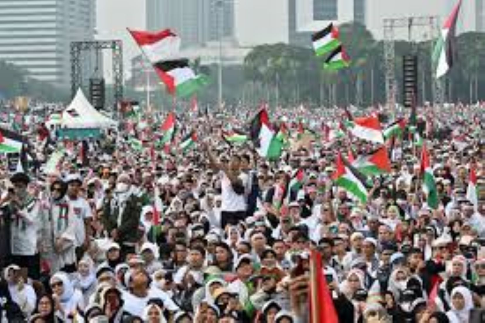 Thousands Rally In Jakarta Protesting Israeli Operations