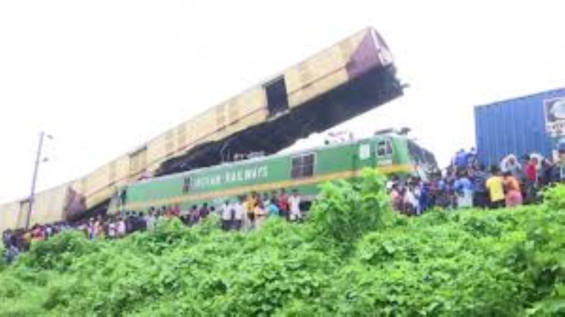 Five Dead In Train Collision In Eastern India