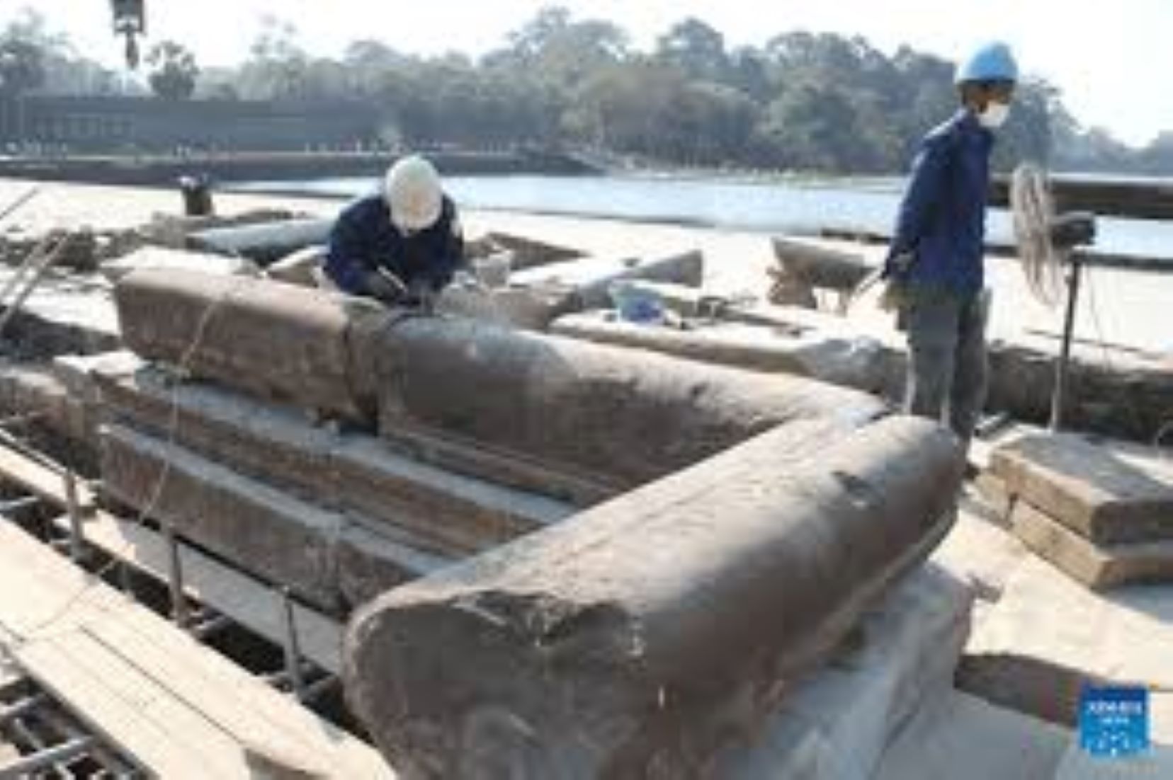 Cambodia To Restore Centuries-Old Temple’s Causeway