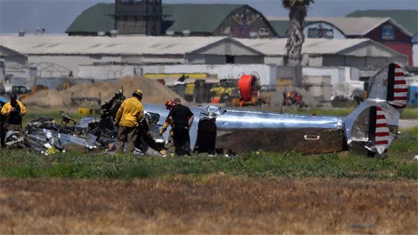 US: 2 killed in small plane crash in California