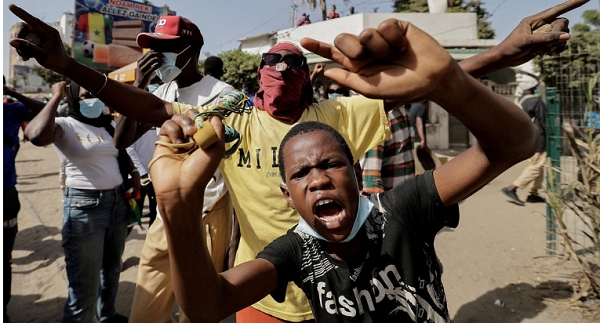 Uganda: 104 people arrested in anti-corruption protests, police say