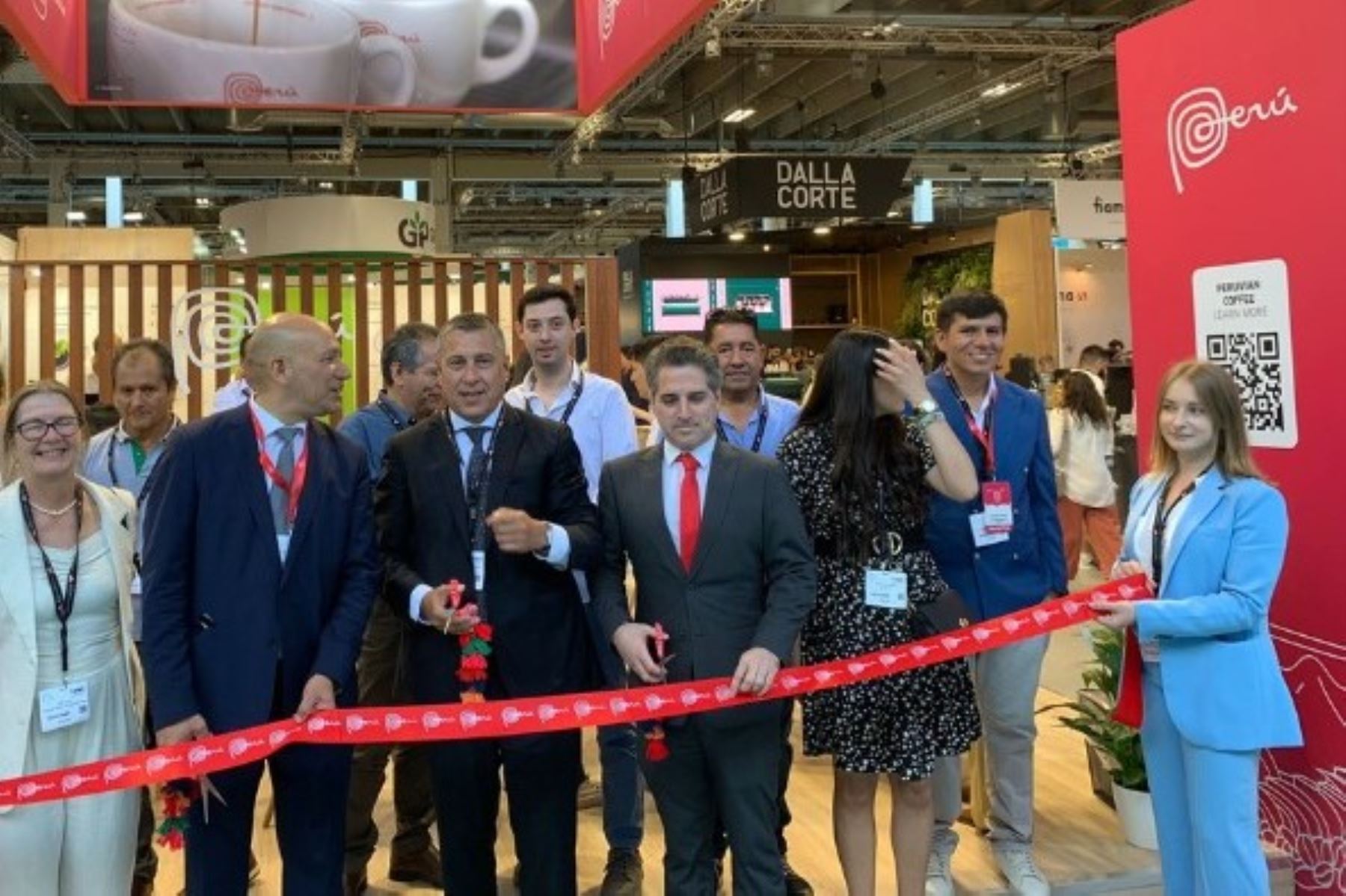 Peruvian coffee conquers European palates at World of Coffee 2024 in Denmark