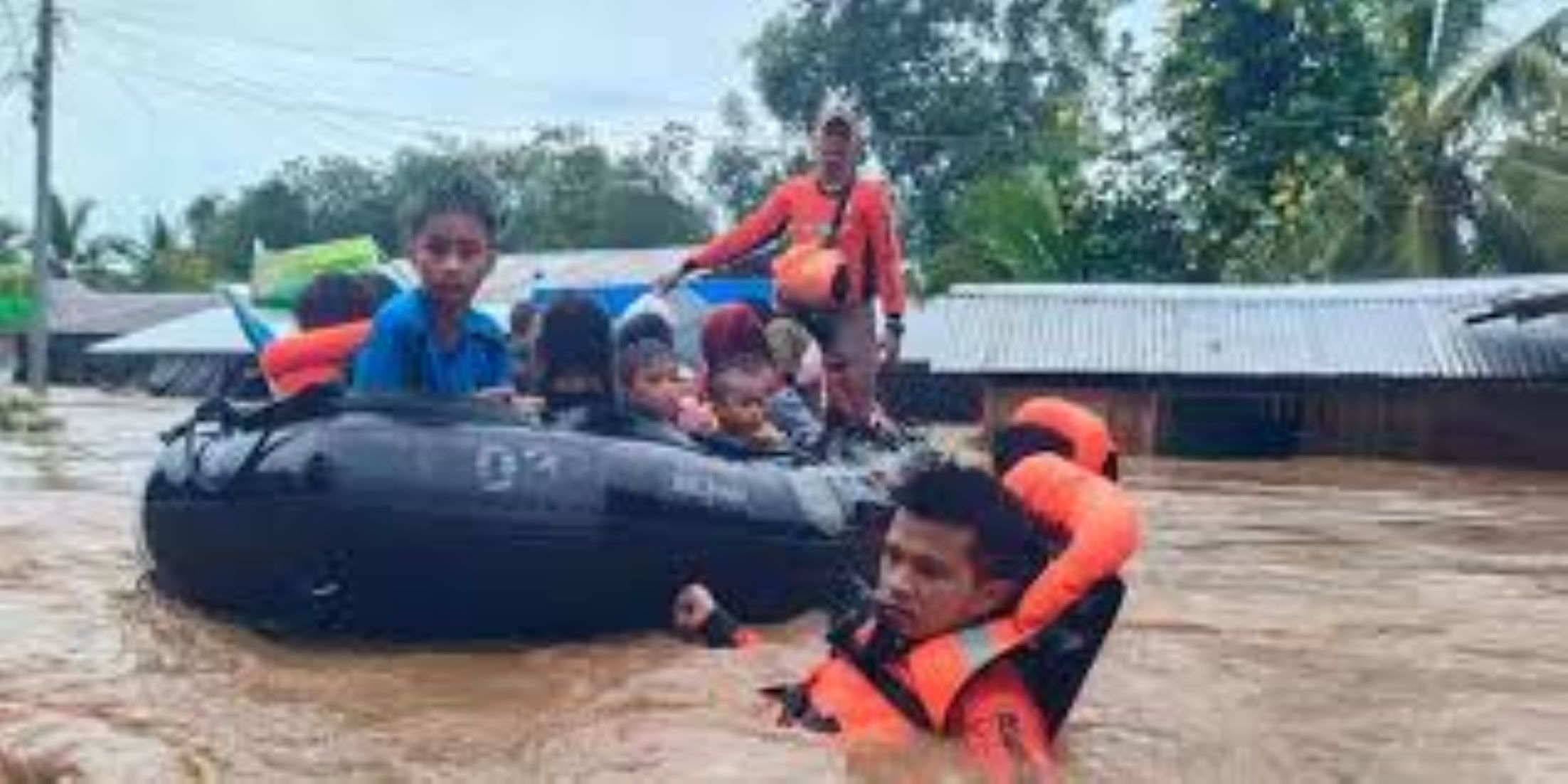 One Dead, Two Toddlers Missing In Southern Philippine Flash Flood