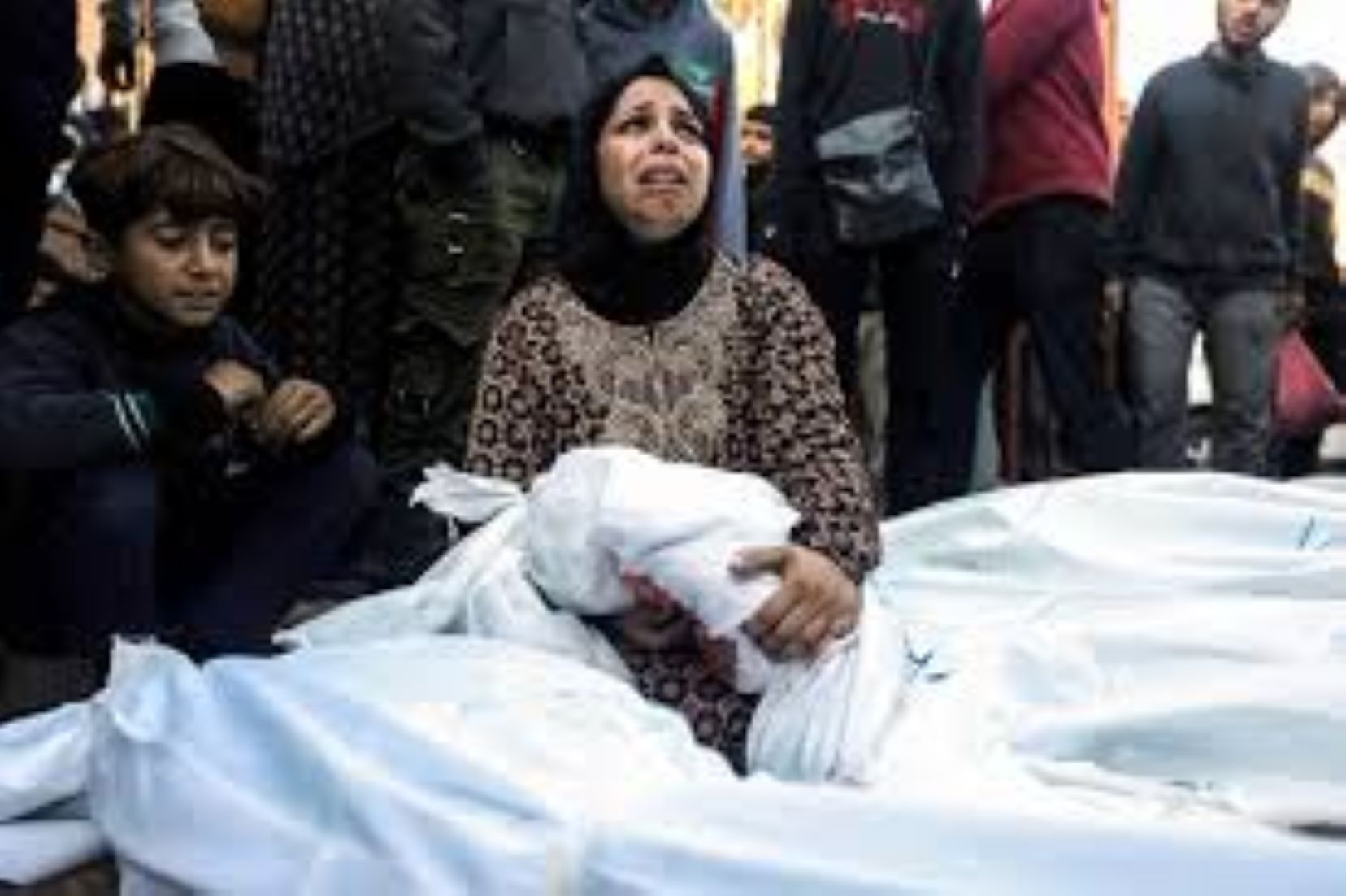 Seven More Palestinians Murdered By Zionist Airstrike On S. Gaza; Death Toll Has Risen To 38,345