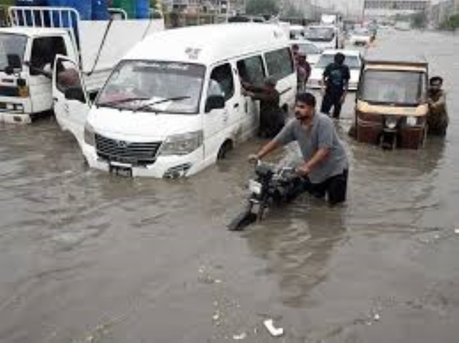 Pakistan Monitoring Rainfall, Flood Situation Amid Vigorous Monsoon Activity Prediction