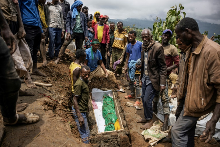 Ethiopia PM visits village hit by deadly landslide