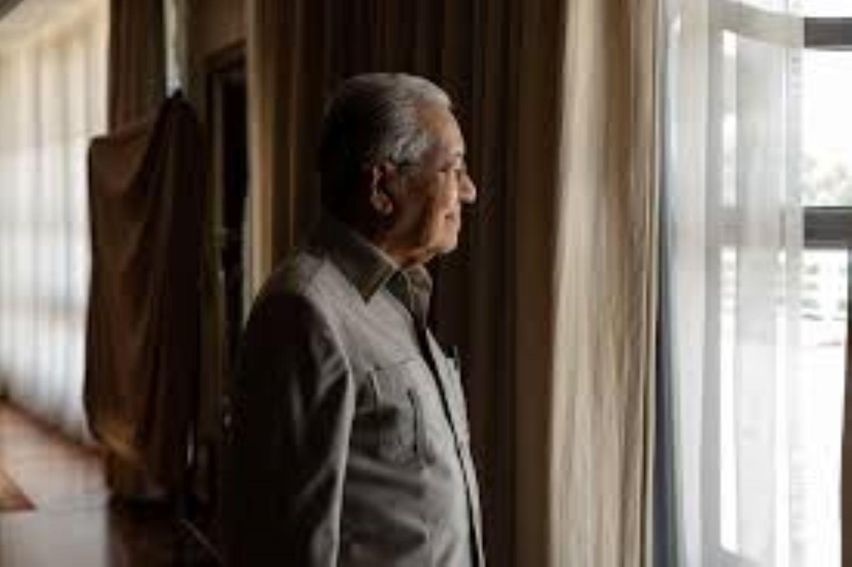 Former Malaysian PM Mahathir Hospitalised Over Persistent Coughing