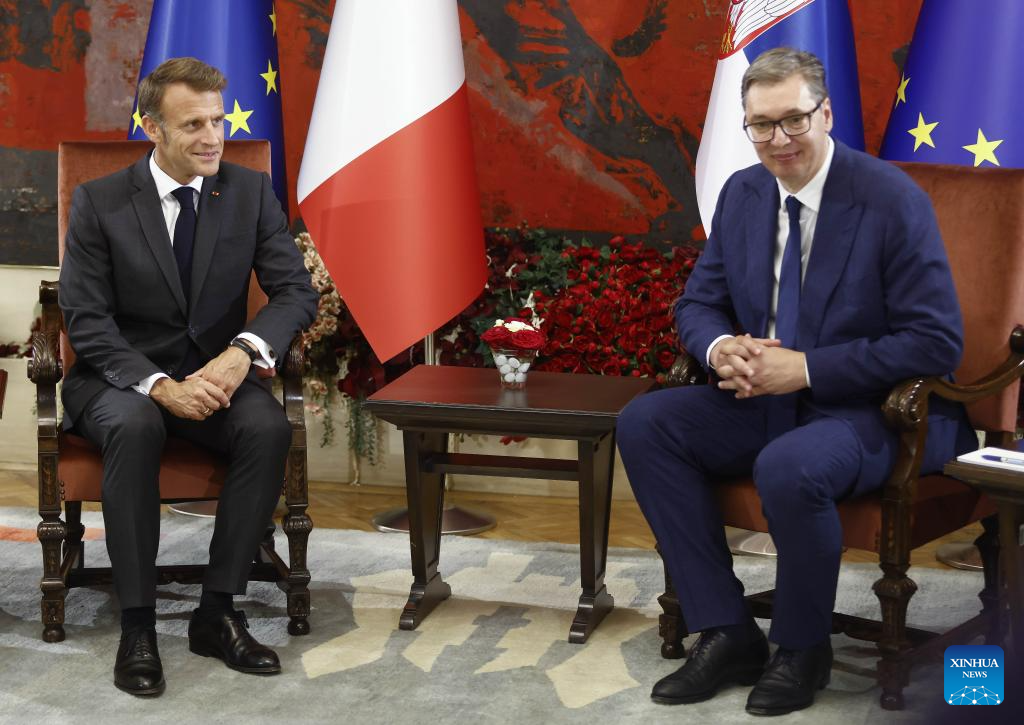 Serbia, France ink agreements to promote ties