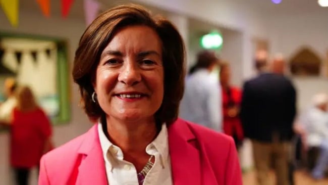 UK: Eluned Morgan sworn in as first female leader of Wales